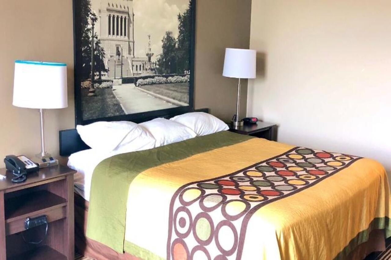 ซูเปอร์ 8 บาย วินด์แฮม อินเดียนาโพลิส เซาท์ Motel ภายนอก รูปภาพ