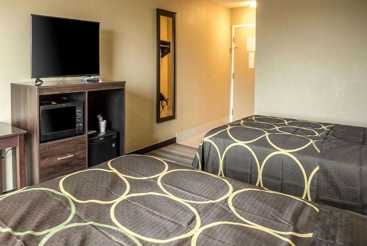 ซูเปอร์ 8 บาย วินด์แฮม อินเดียนาโพลิส เซาท์ Motel ภายนอก รูปภาพ